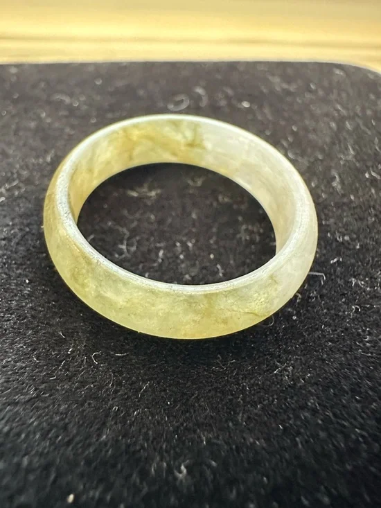 Smooth Green Jasper Ring - Picture 8 of 11